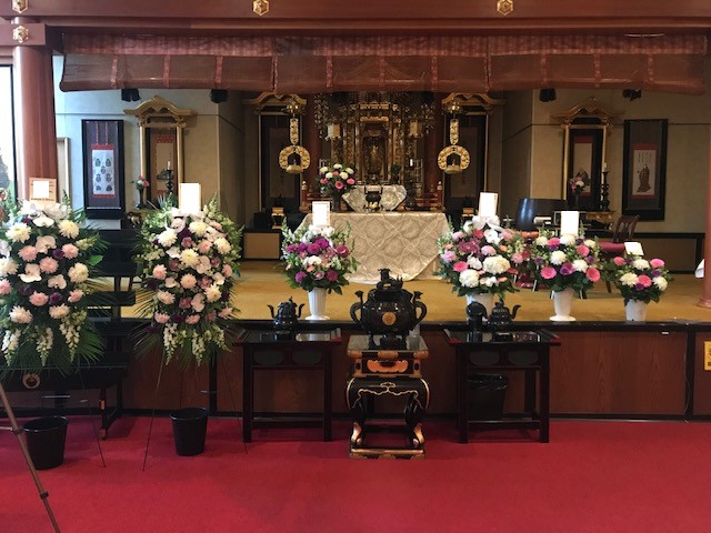 Vancouver Buddhist Temple - Click Image to Close